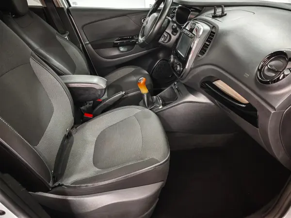 Renault Captur 1.5 dCi 26