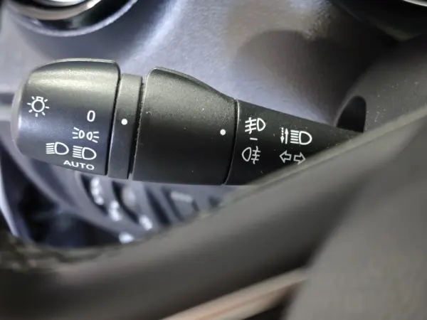 Renault Captur 0.9 TCE Exclusive 19