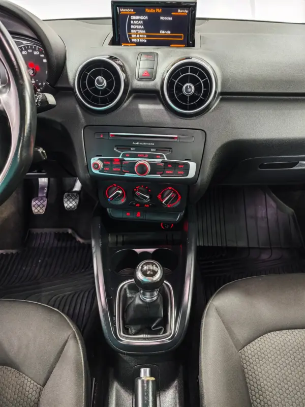 Audi A1 Sportback 1.4 TDI S-line 14