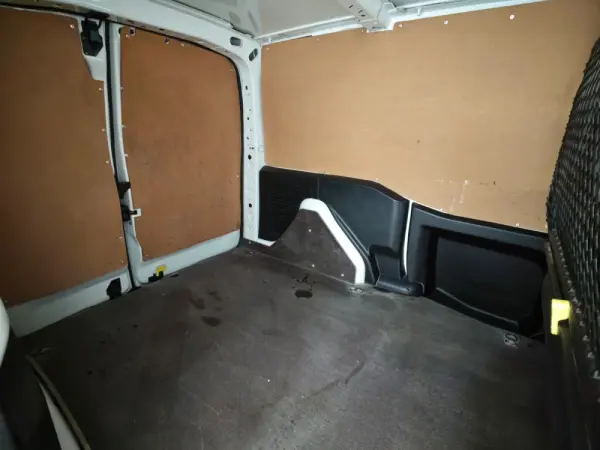 Peugeot Partner 1.6 BlueHDi Confort 22