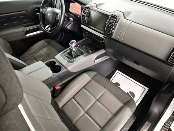 Citroen C5 Aircross 1.2 PureTech Shine 28