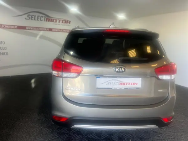 Kia Carens 1.7 CRDi ISG TX Aut. 2
