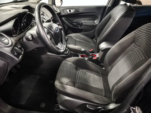 Ford Fiesta 1.5 TDCi Trend 16
