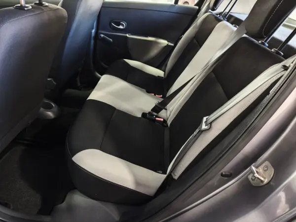 Renault Clio 1.5 dCi Confort 89g 18