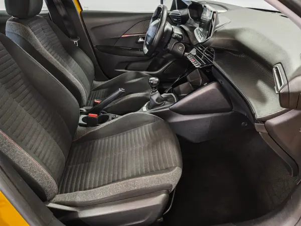 Peugeot 208 1.2 PureTech Active Pack 21