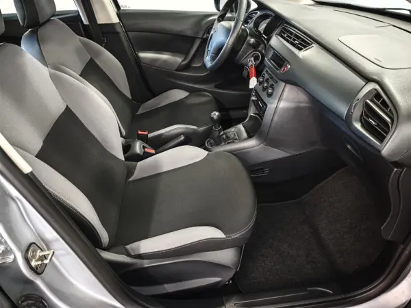 Citroen C3 1.0 VTi Attraction 21