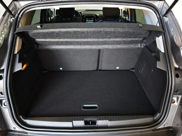 Renault Captur 0.9 TCE Exclusive 29