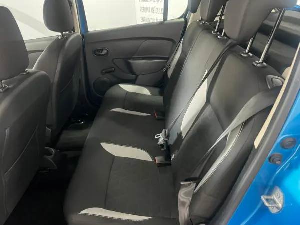 Dacia Sandero 1.5 dCi Stepway 12