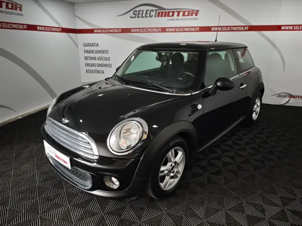 MINI 3 Portas Cooper 2