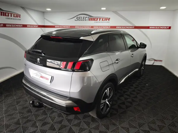 Peugeot 3008 1.2 PureTech Allure Pack 6
