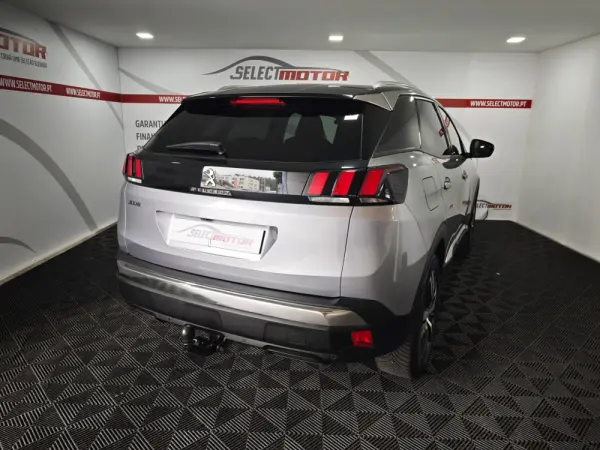 Peugeot 3008 1.2 PureTech Allure Pack 4