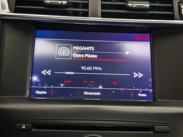 DS DS4 Crossback 1.6 BlueHDi Be Chic 8