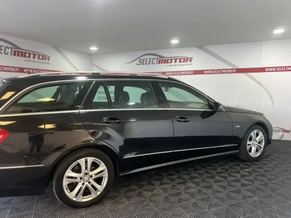 Mercedes-Benz E 220 CDi Avantgarde BlueEfficiency 6