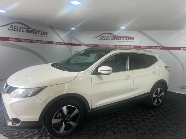Nissan Qashqai 1.5 dCi N-Connecta 18 2