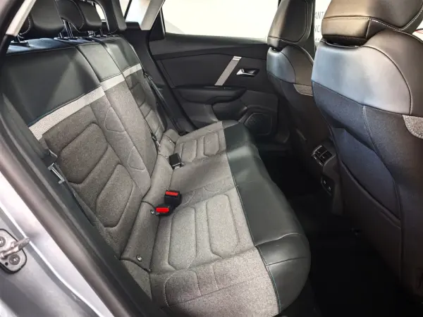 Citroen C4 PureTech 130 Stop&Start EAT8 FEEL PACK 26