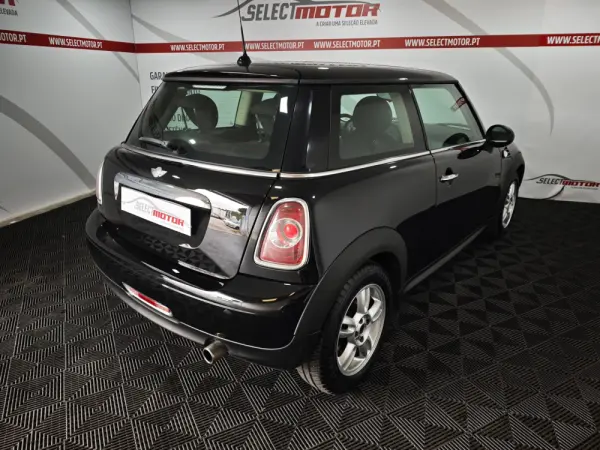 MINI 3 Portas Cooper 5