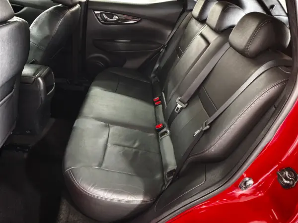 Nissan Qashqai 1.5 dCi Tekna 24