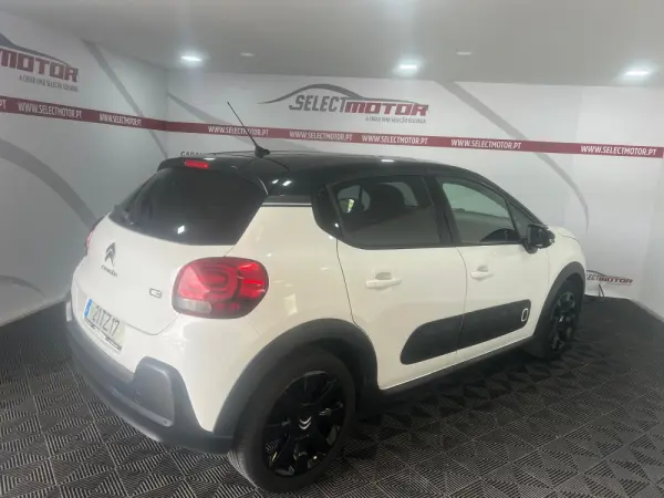Citroen C3 1.2 PureTech Shine 4
