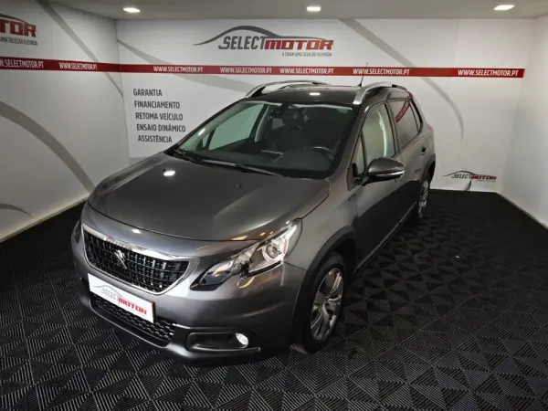Peugeot 2008 1.2 PureTech Signature 3