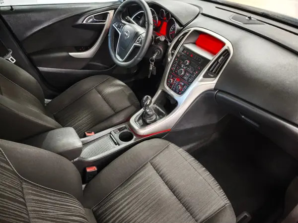 Opel Astra Sports Tourer 2.0 CDTI DPF Sport 23