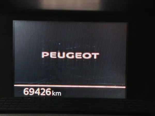 Peugeot 208 1.2 PureTech Active Pack 8