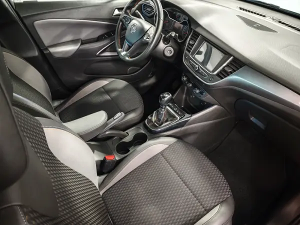 Opel Crossland X 1.6 CDTi Innovation 25