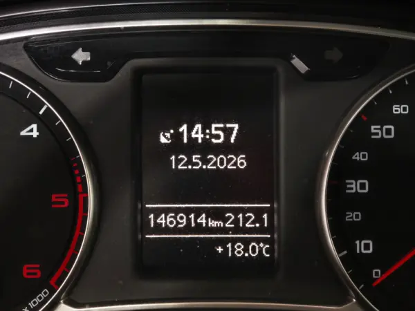Audi A1 Sportback 1.4 TDI S-line 7