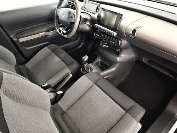 Citroen C4 Cactus 1.2 PureTech Feel 23
