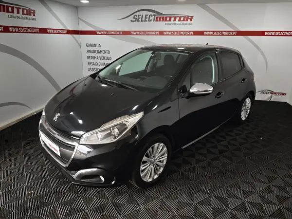 Peugeot 208 1.2 VTi Allure 3