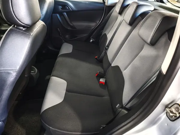 Citroen C3 1.0 VTi Attraction 18