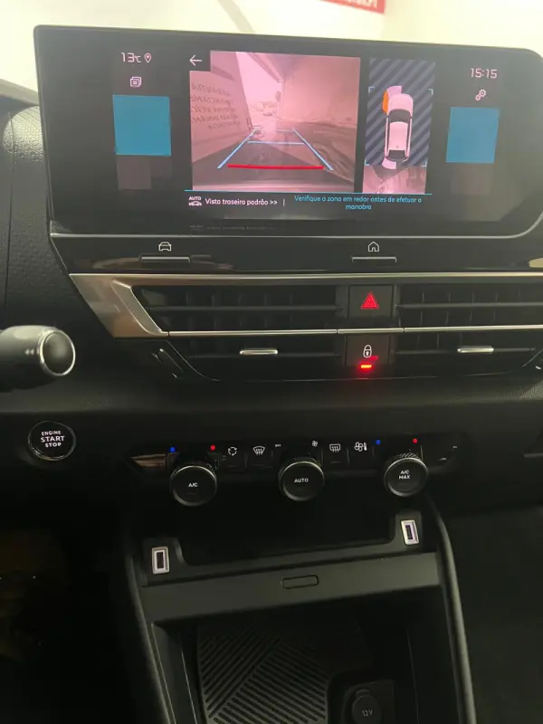 Citroën C4 1.2 PureTech Shine EAT8 9