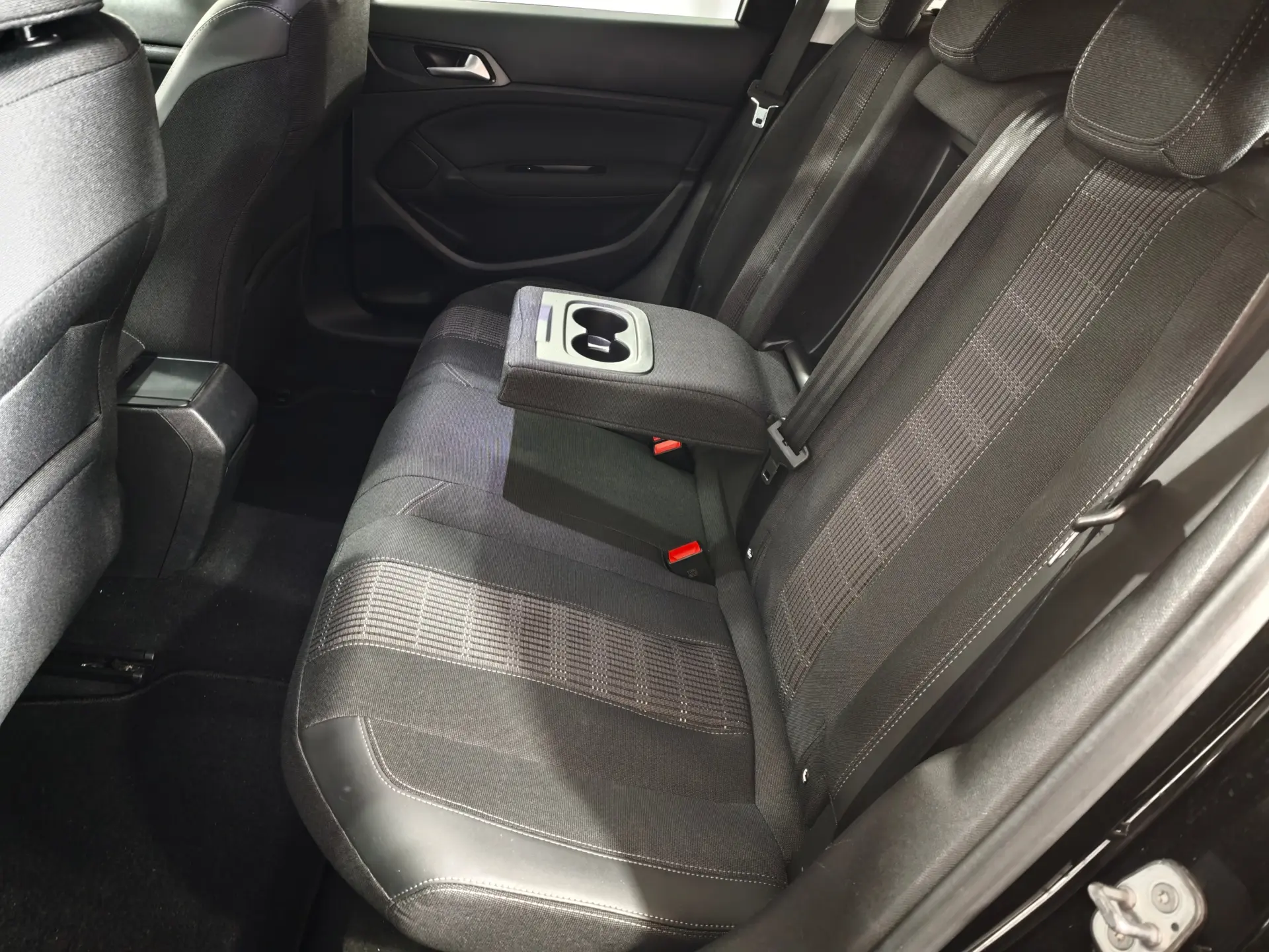 Peugeot 308 SW PureTech 130 Active Pack 22
