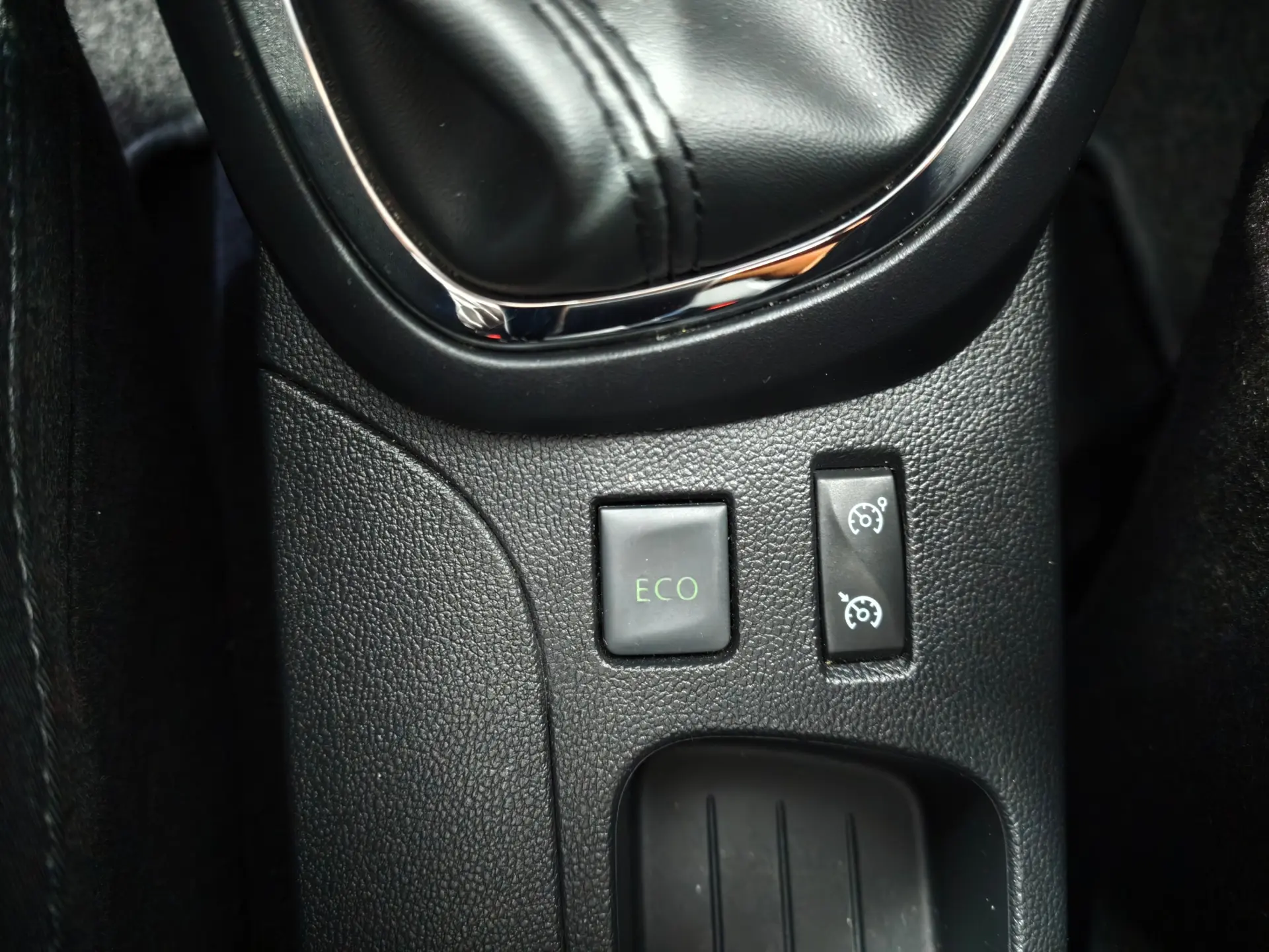 Renault Captur 0.9 TCE Exclusive 18