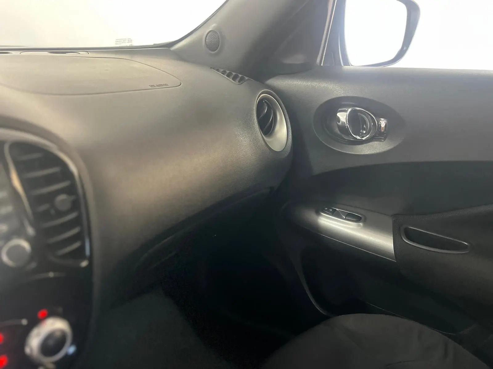 Nissan Juke 1.2 DIG-T N-Connecta 12