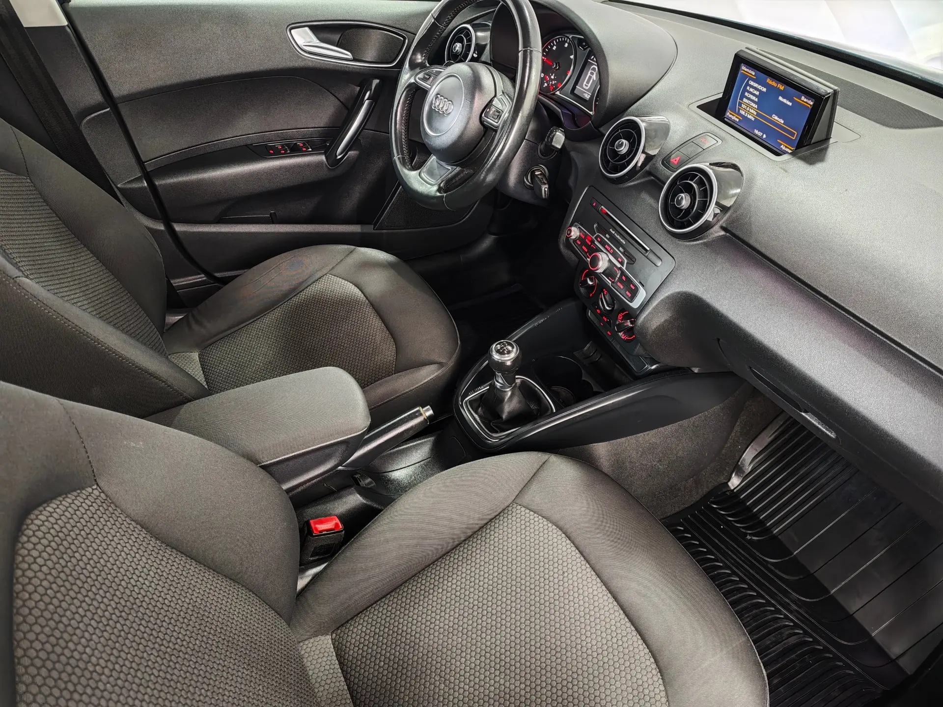 Audi A1 Sportback 1.4 TDI S-line 20