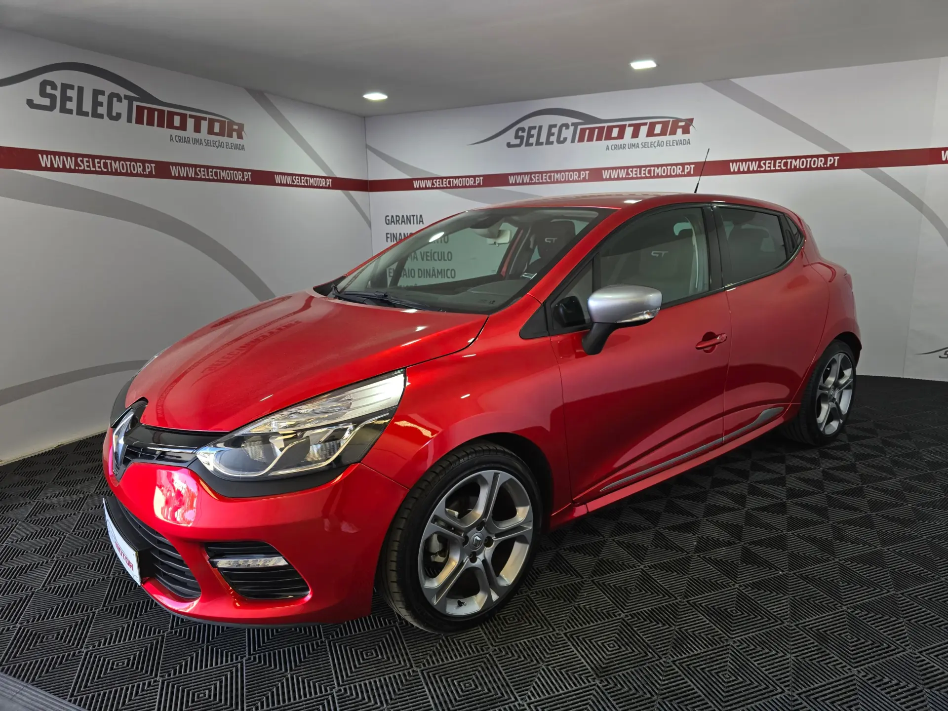 Renault Clio 1.2 TCE GT EDC 4