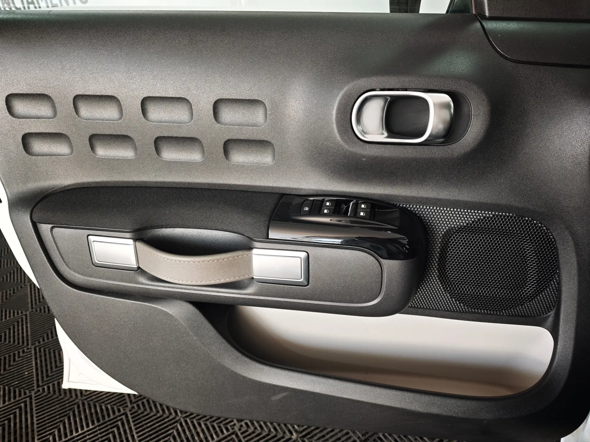 Citroen C3 1.2 PureTech Feel 19
