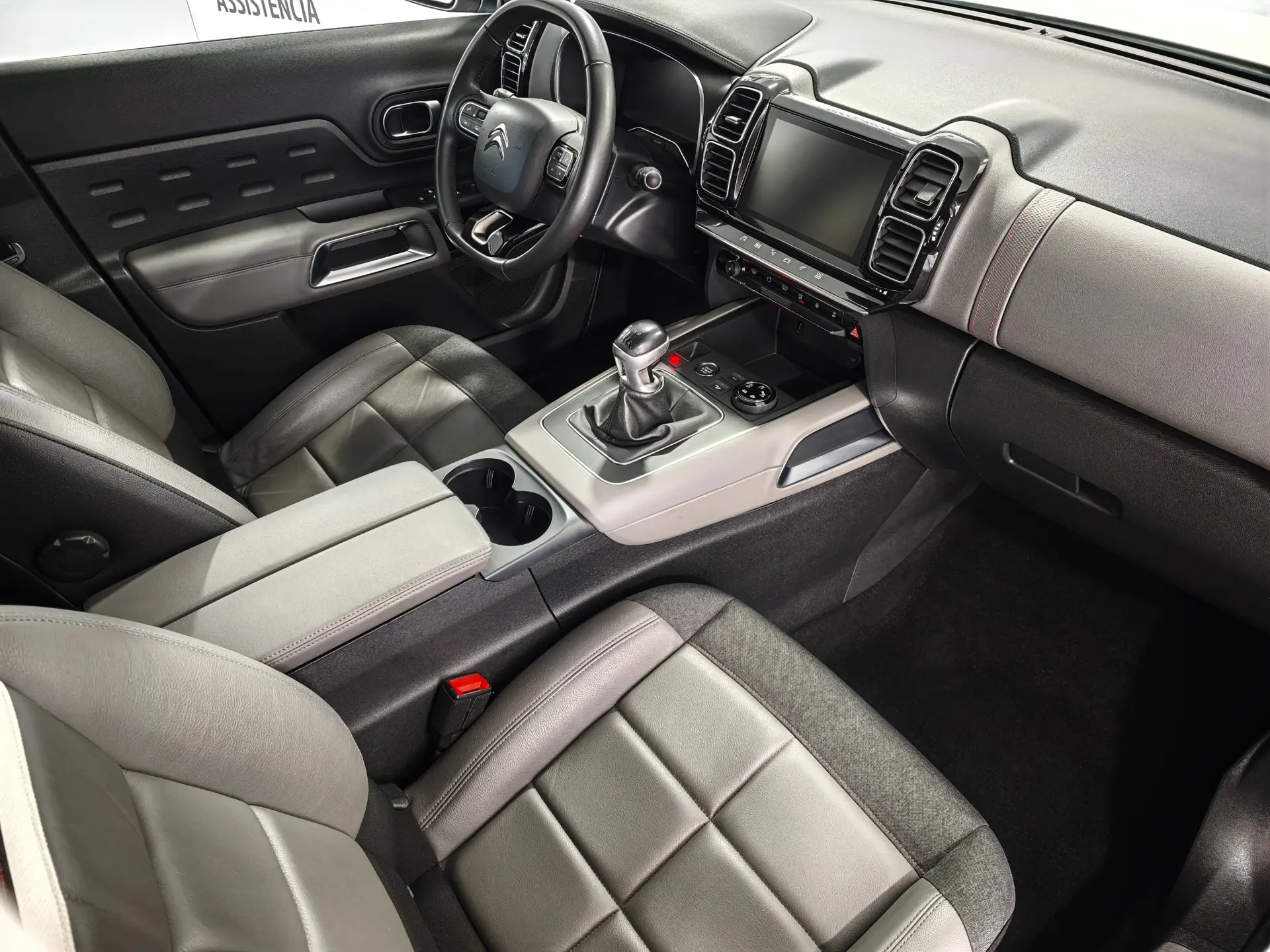 Citroen C5 Aircross 1.2 PureTech Shine 23
