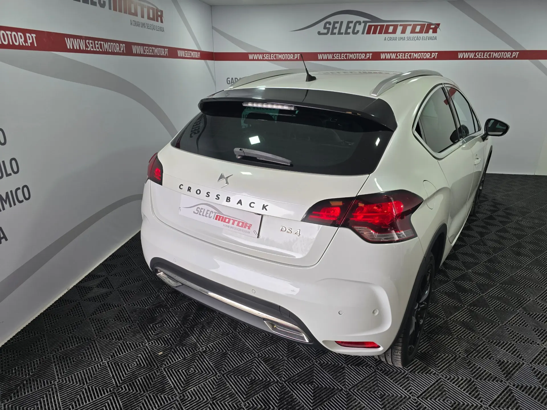 Citroën DS4 1.6 BlueHDi So Chic EAT6 6