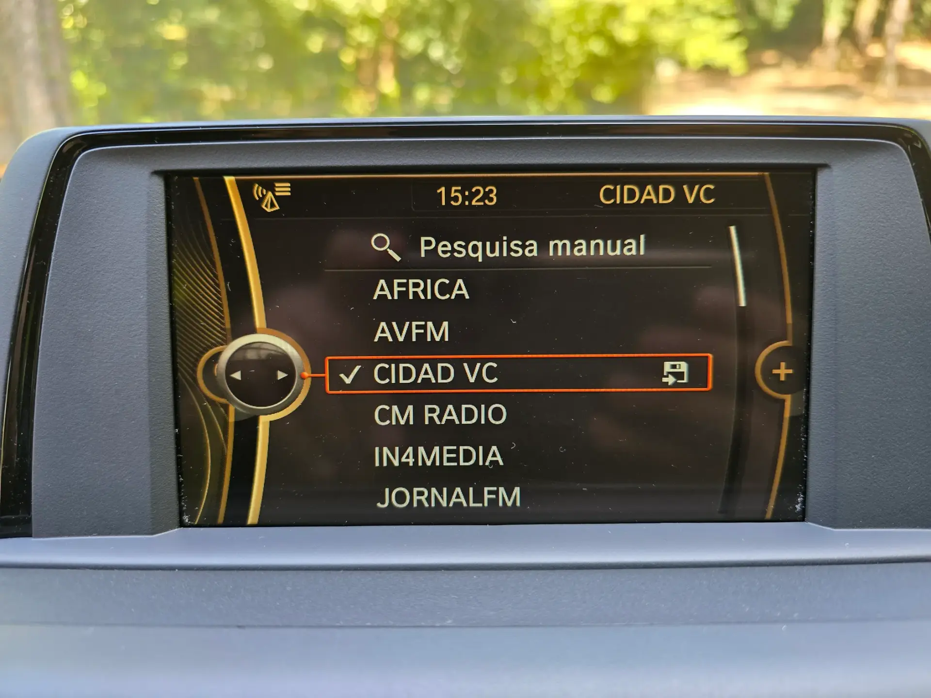 BMW 120 d Line Urban 11