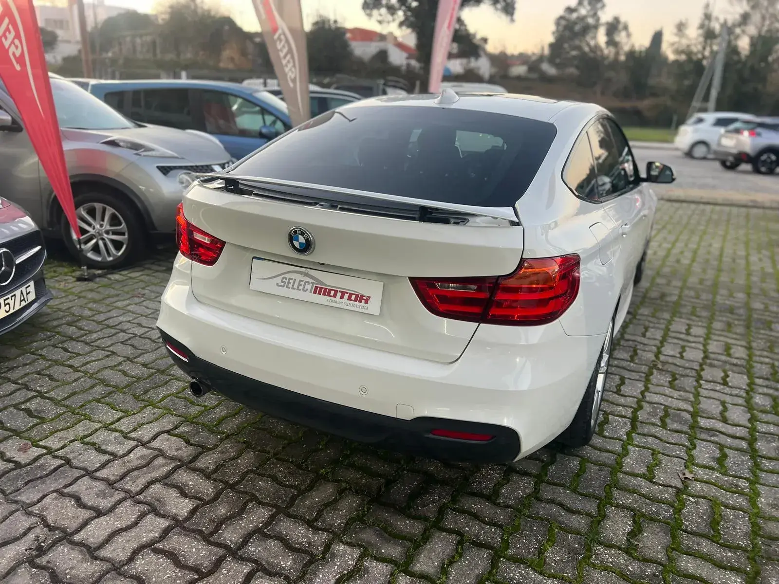 BMW 318 Gran Turismo d GT Pack M 7