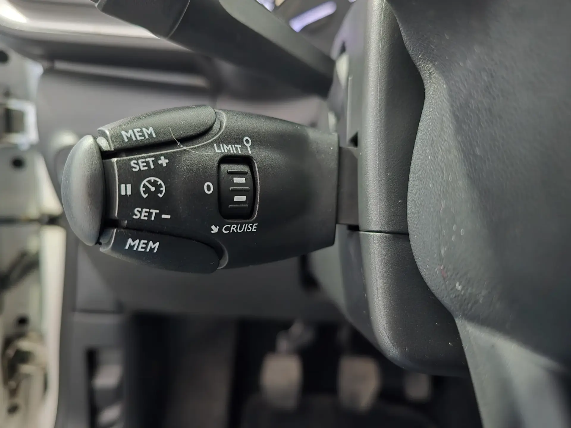 Citroën C3 1.2 PureTech Feel 10