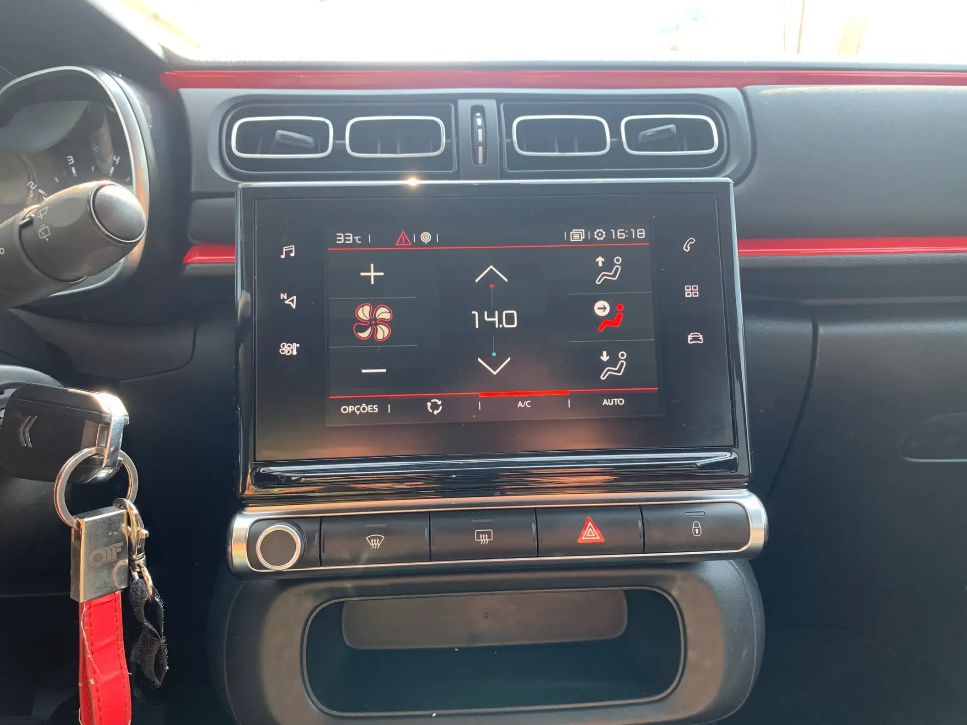 Citroën C3 1.2 PureTech Shine 5