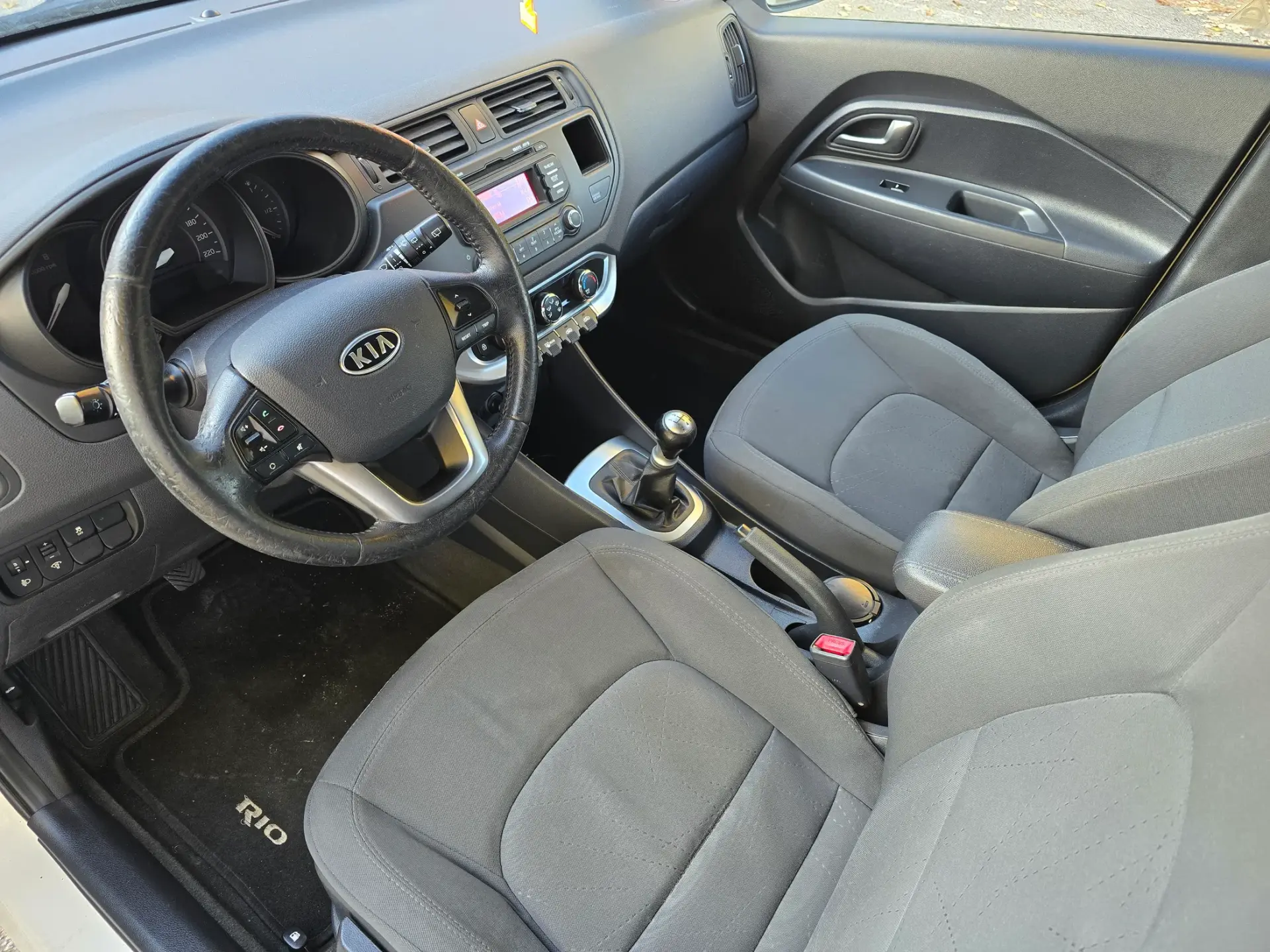 Kia Rio 1.2 CVVT LX 20