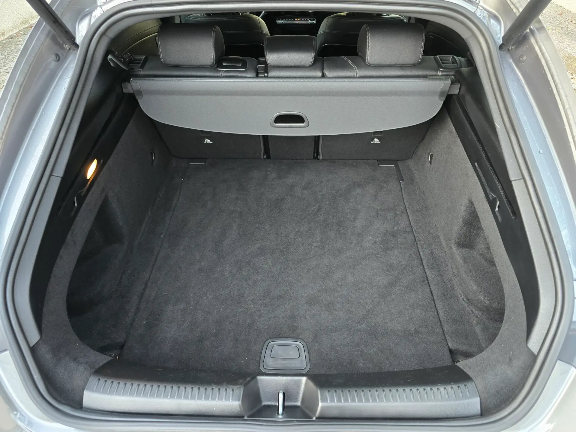 Mercedes-Benz CLA 180 d Business Solutions Aut. 31