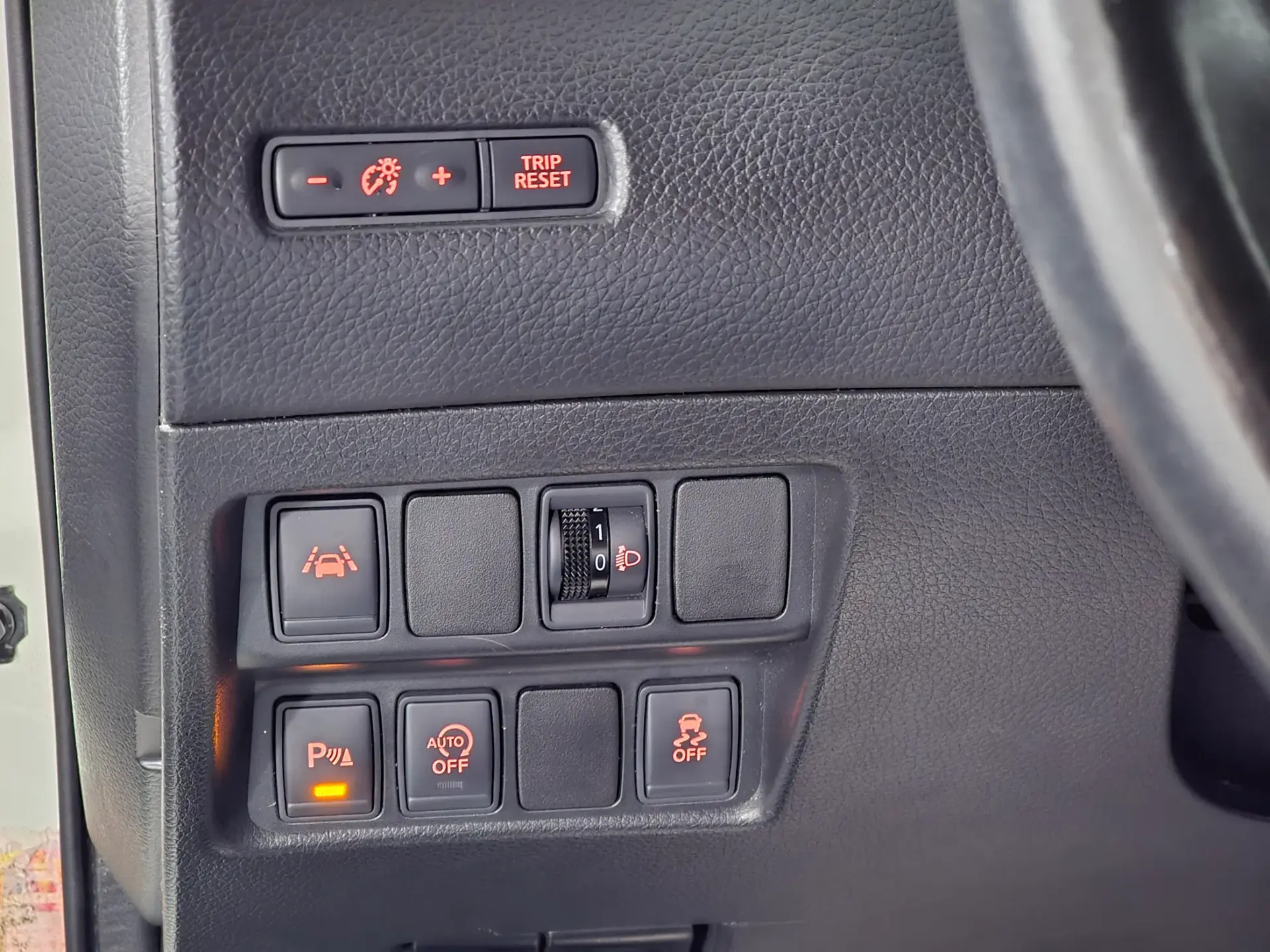 Nissan Qashqai 1.2 DIG-T N-Connecta 12