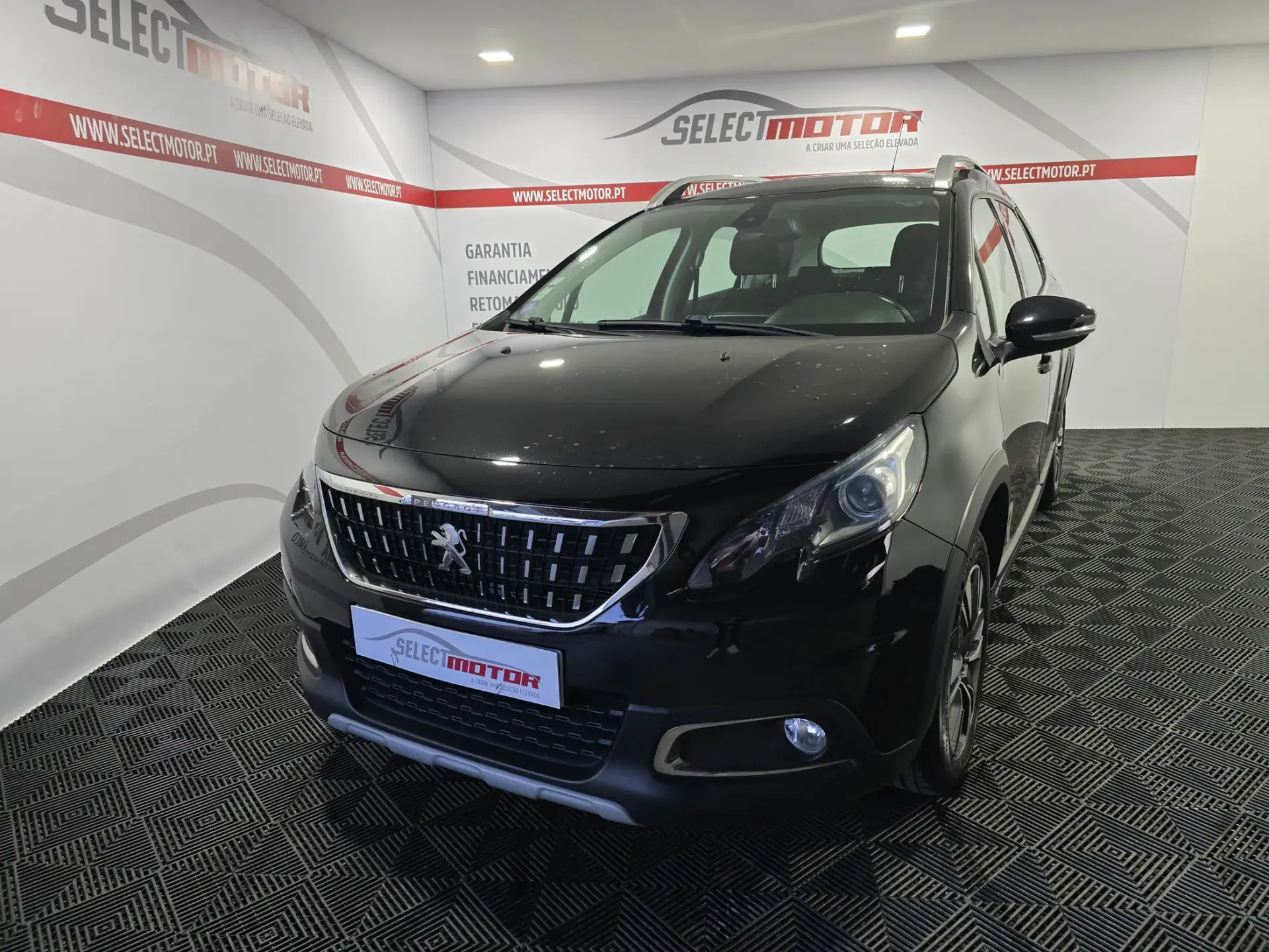 Peugeot 2008 1.2 PureTech Allure 3