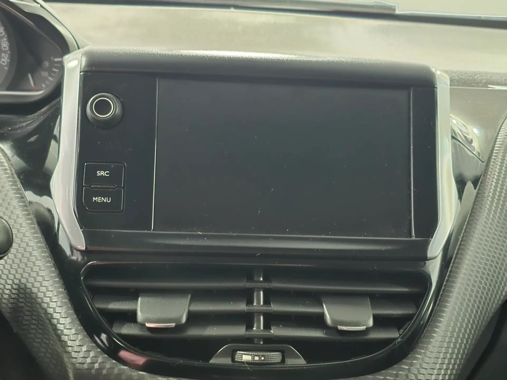 Peugeot 2008 1.2 PureTech Allure 8