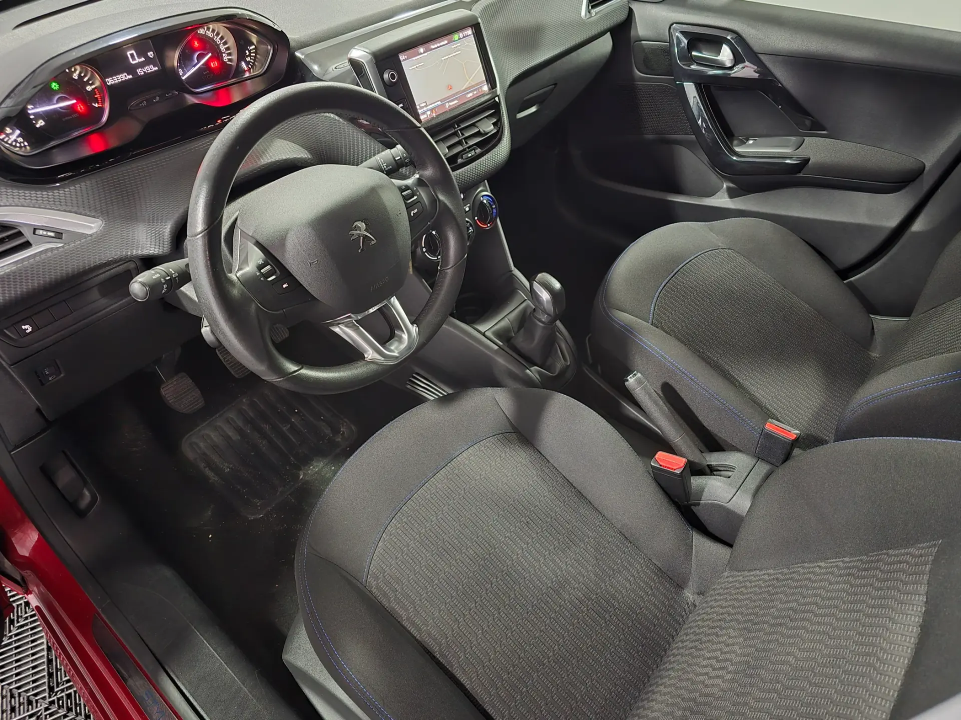 Peugeot 208 1.2 PureTech Style 15