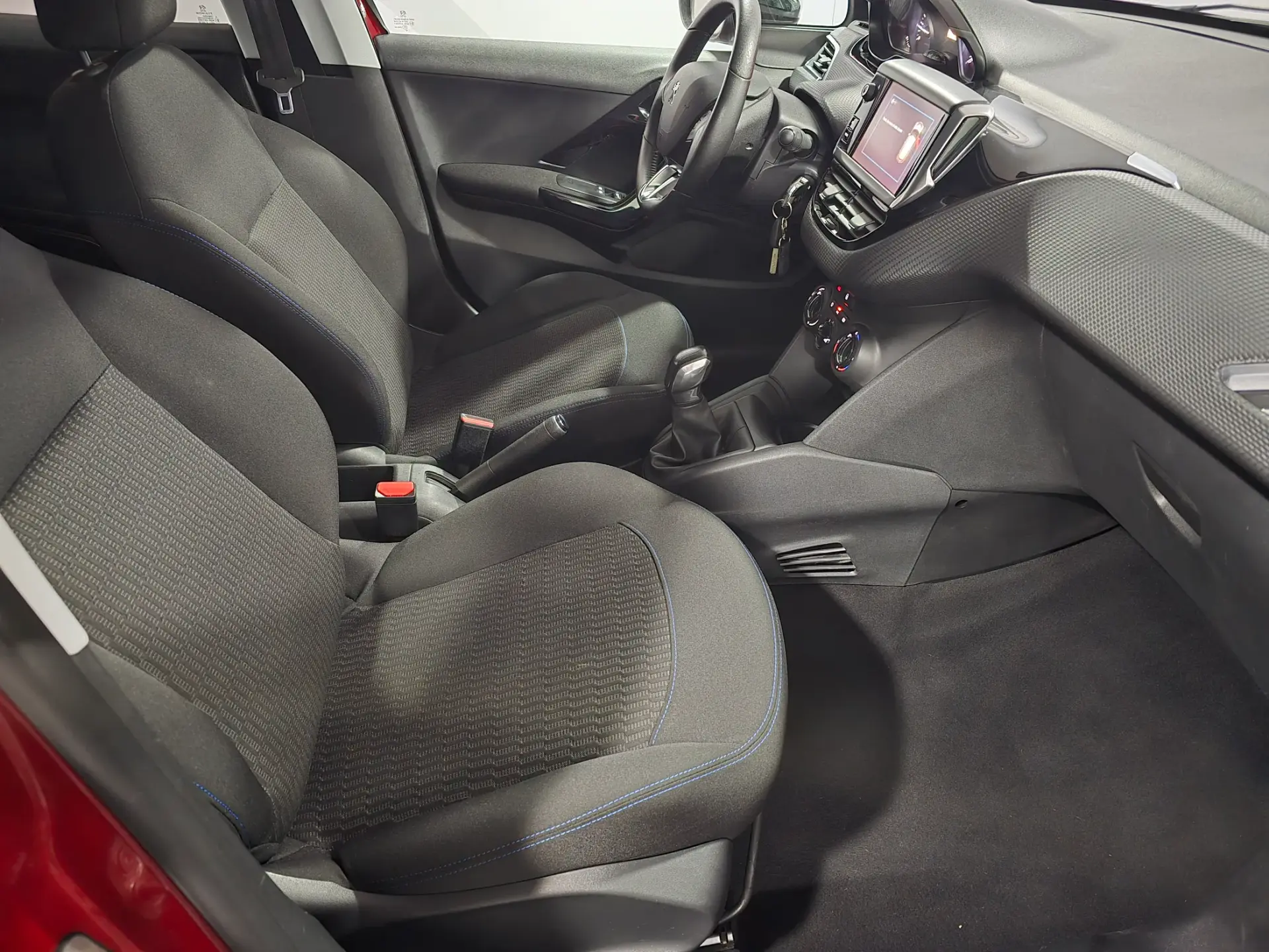 Peugeot 208 1.2 PureTech Style 18